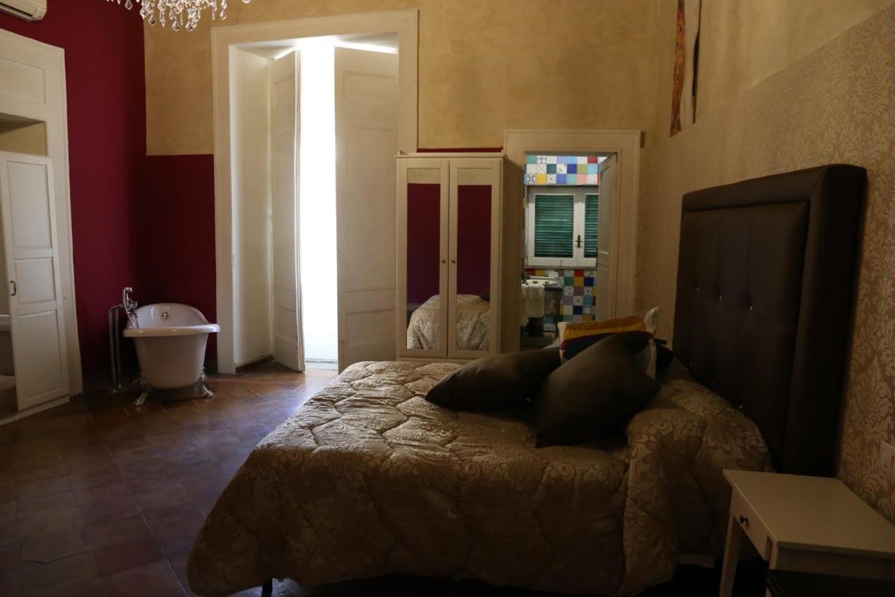 Suite Palazzo Luciani Salerno Eksteriør bilde